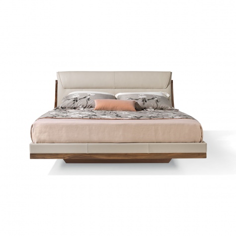 Bed in solid walnut 